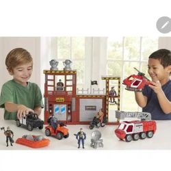True Heroes Rescue Mega Playset, Multi (AD20563)