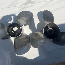 Bravo 3 Props