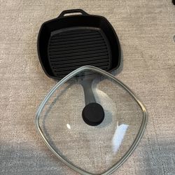 Lodge Square Grill Pan With Glass Lid  10.5”