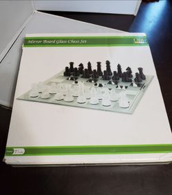 Glass Chess Set