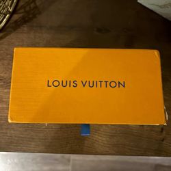 Authentic Louis Vuitton Sunglasses 