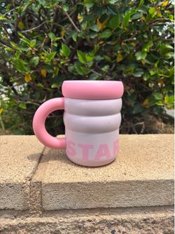 Starbucks Pink Chonky stainless steel Insulated Coffee Mug with Handle and Lid 12oz