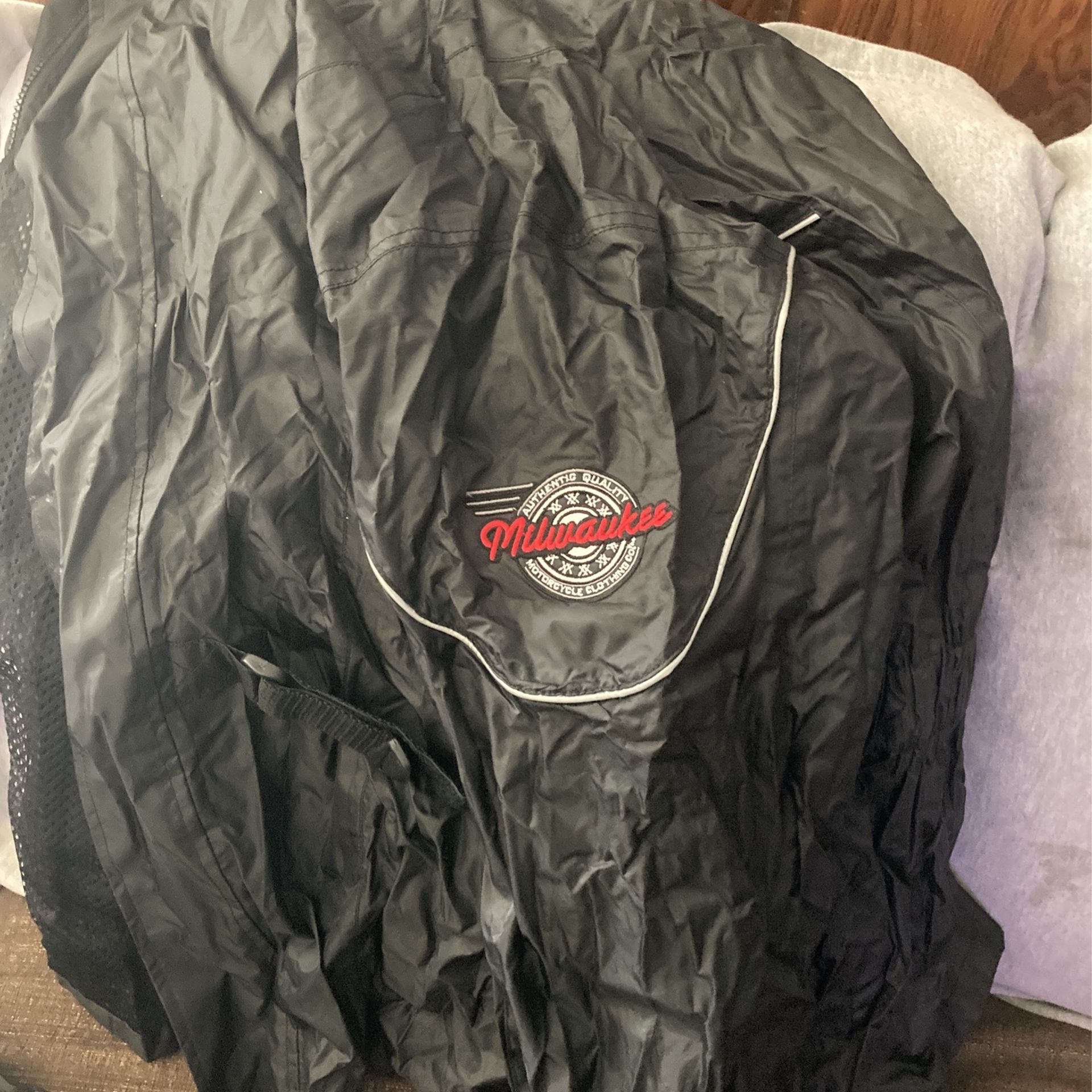 Large Rain Suit