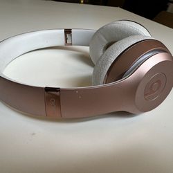 SOLO Beats headphones Wireless