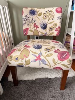 Sitting Chair