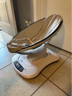 MamaRoo