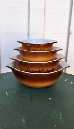 Vintage Pyrex " Old Orchard" Complete Set of Mixing Bowls