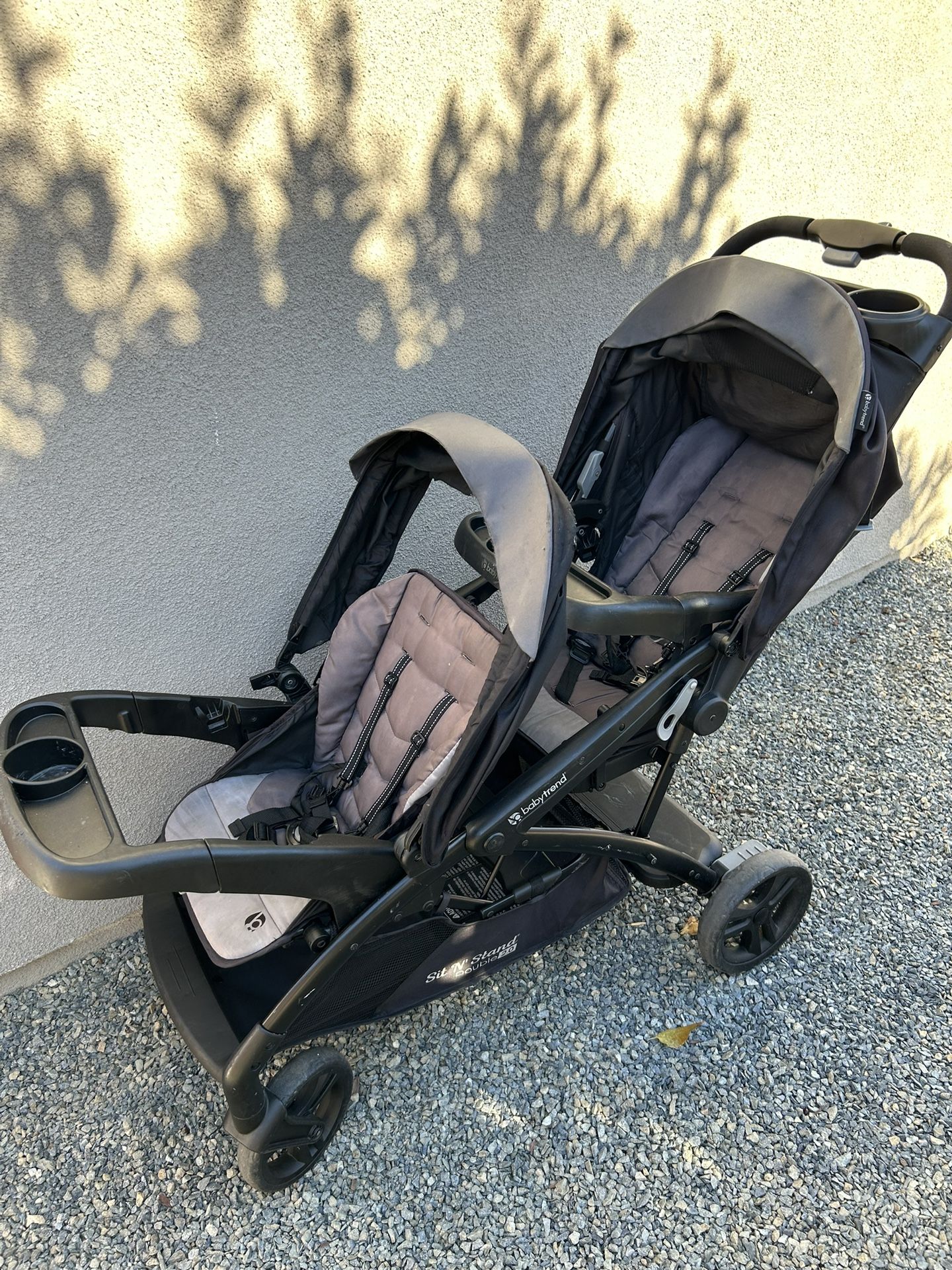DOUBLE STROLLER
