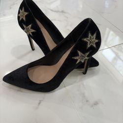 Elegant Black Star-Embellished Heels 