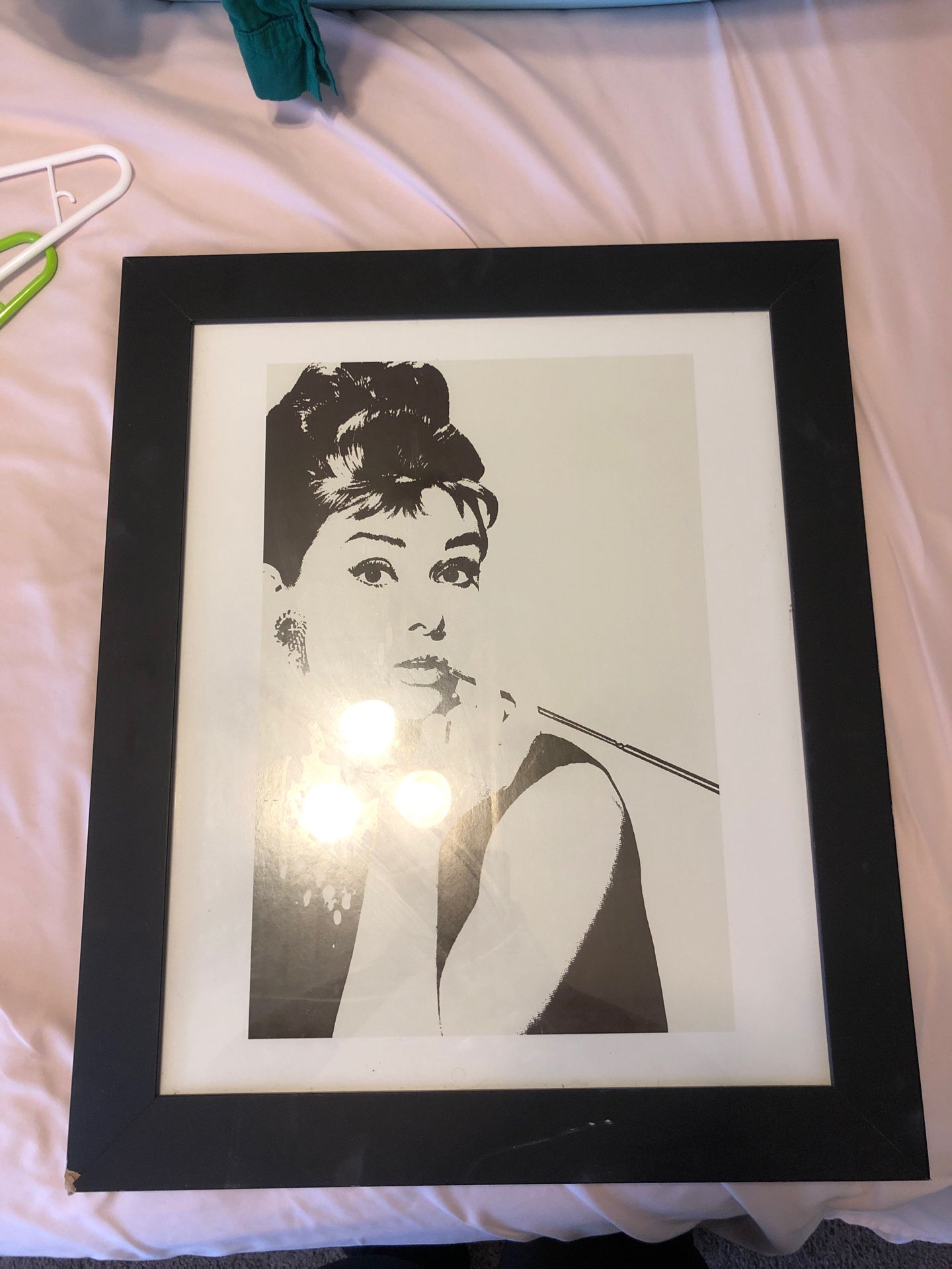 Audrey Hepburn frame