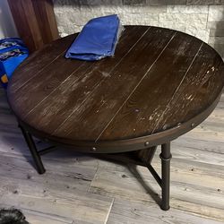 Free coffee table