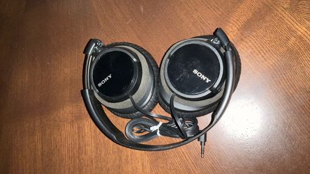 Sony wired headphones