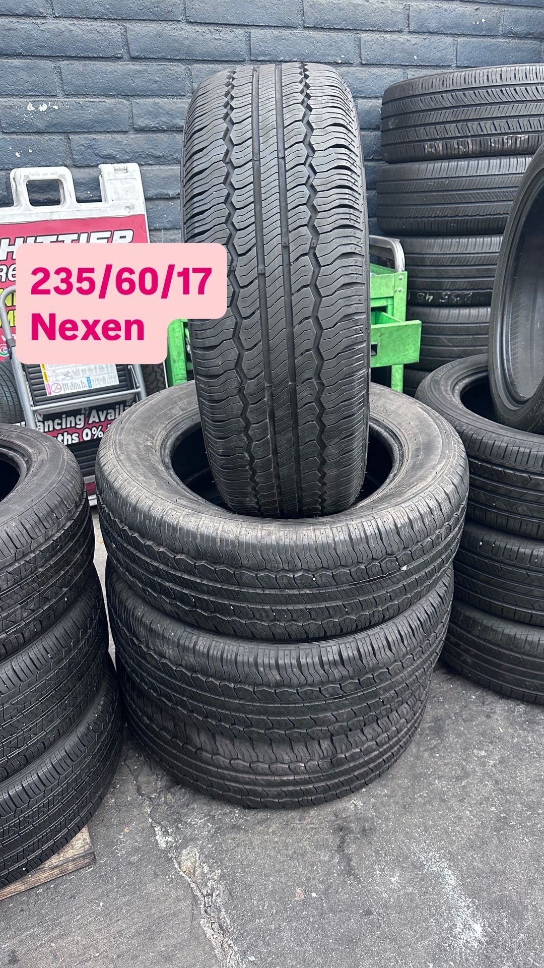 235/60/17 Nexen Semi New All Four 98 % TREAD LIFE | ❗Ask For Availability / Pregunta Por Disponibilidad ❗|