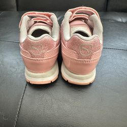 Pink Pumas