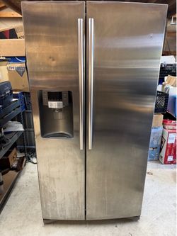 FREE Refrigerator/ Shop fridge