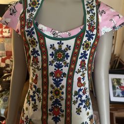 Beautiful vintage apron