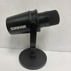 Shure MV7 USB XLR Dynamic Microphone No Cushion 