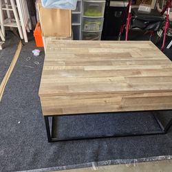 Coffee Table/desk