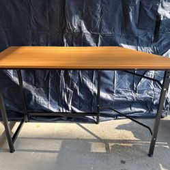 Desk - Wood Top & Metal Frame