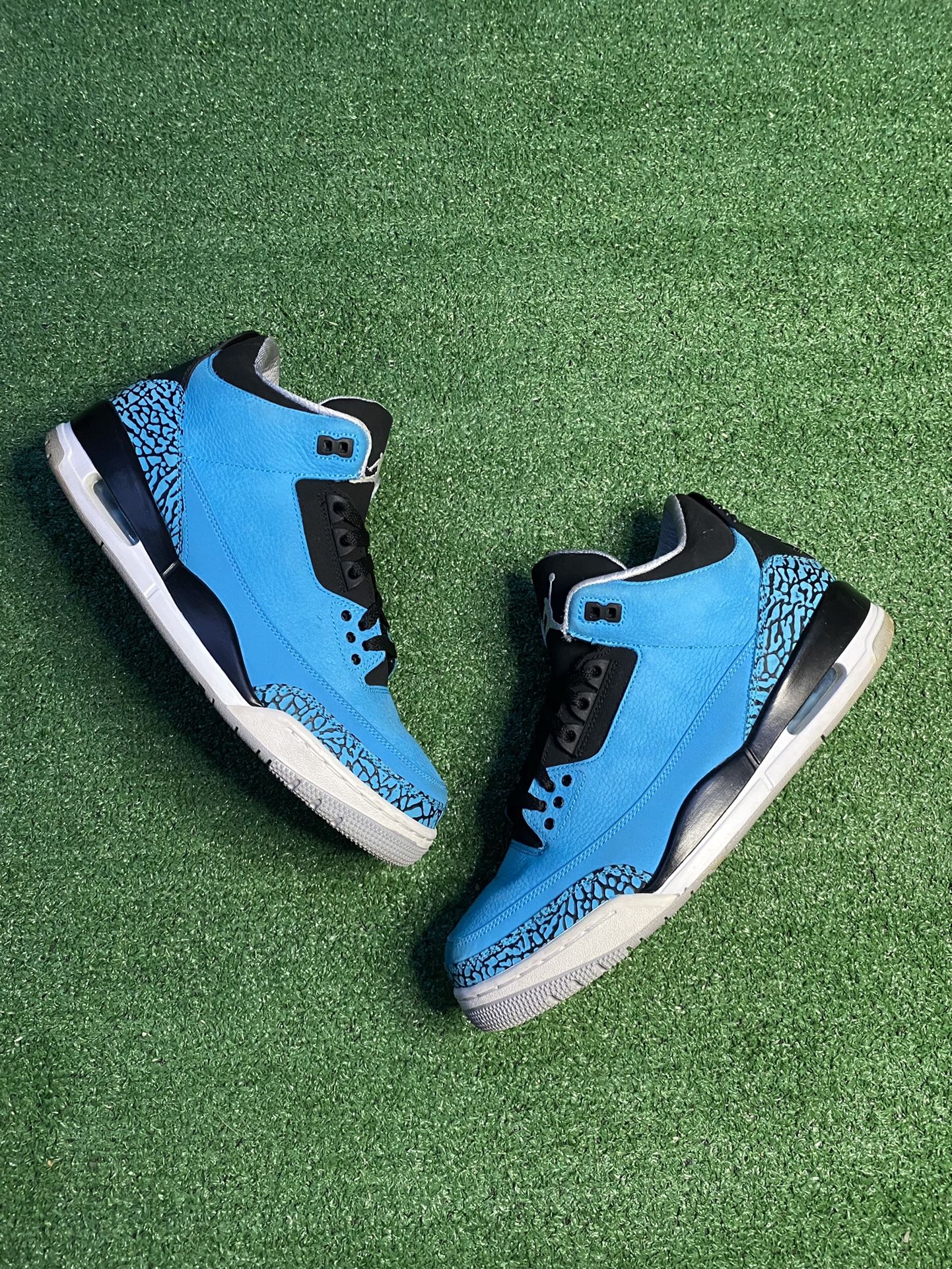 Jordan Retro 3 "Powder Blue" Size 10.5