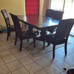 Wooden Kitchen Table  W/ 6 Chairs