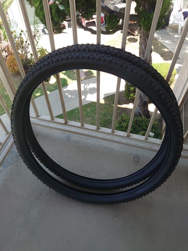 Kenda 26x1.95 MTB Gravel Bike Bicycle Tires