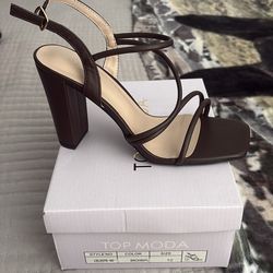 Brown heels S10