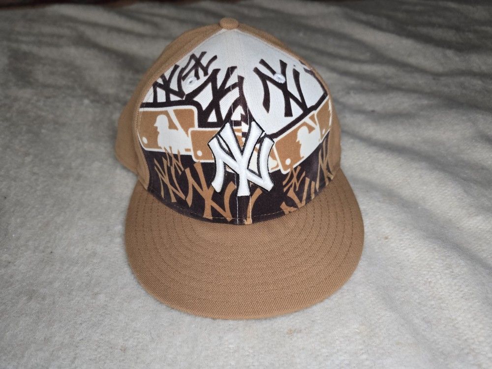 Vintage new york yankees m l b New era fitted hat 7-1/2