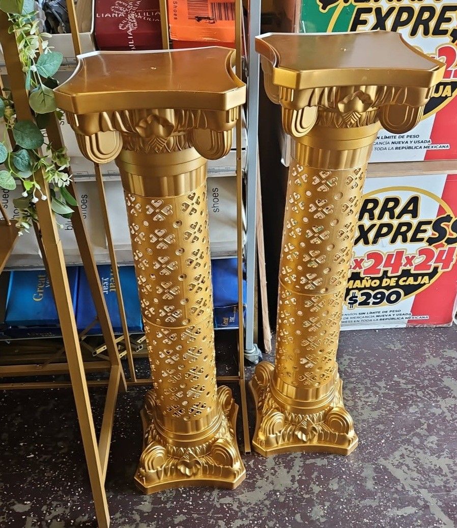 Pedestal Stand Set