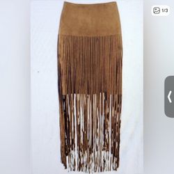 •Cowgirl Justice  •brown  •fringe skirt •Size: Large