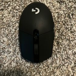 logitech mouse G305 light speed wireless 