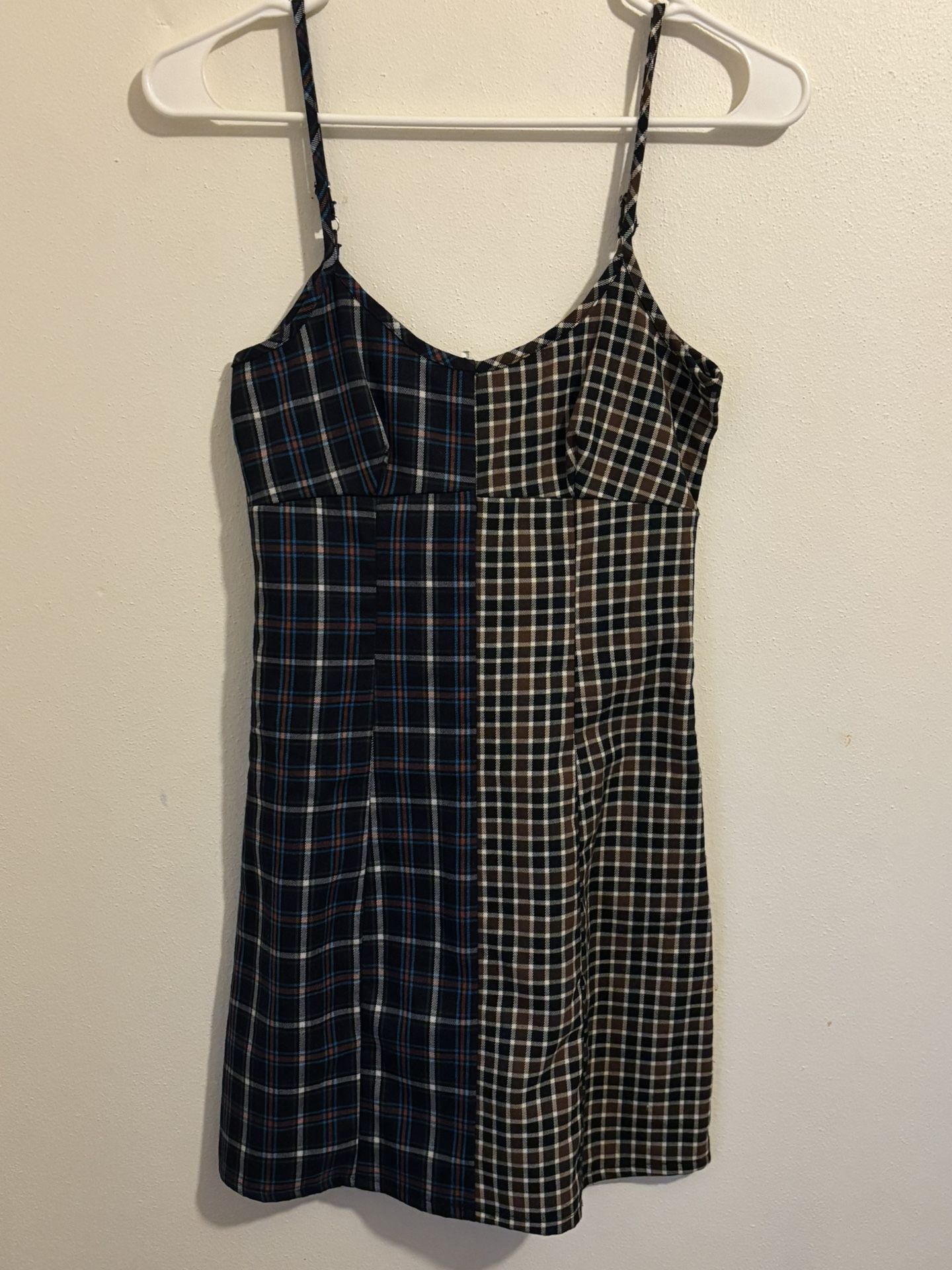 WOMEN’S IT’S DRESS