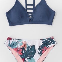 Cupshe Navy Floral Bikini