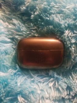 JBL Noise Canceling Earbuds