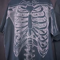 PRIMITIVE SKELETON TEE XL BRAND NEW