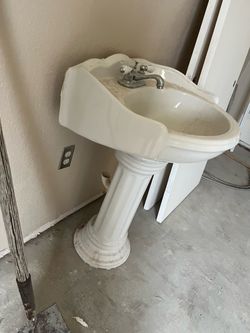 Complete sink
