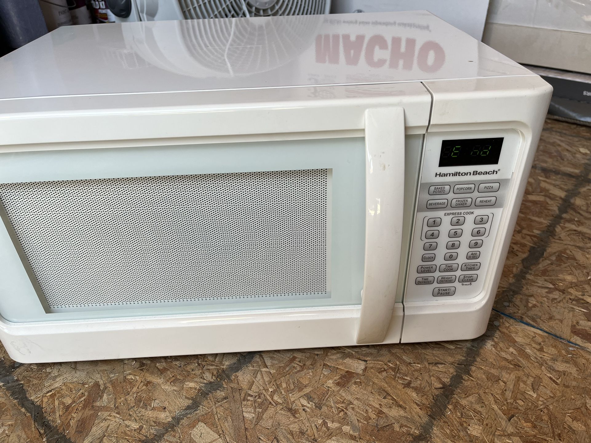 Microwave Oven