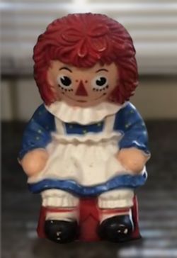 VINTAGE Raggedy Anne piggy Bank 1972