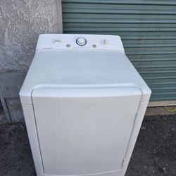 Frigidaire Gas Dryer 