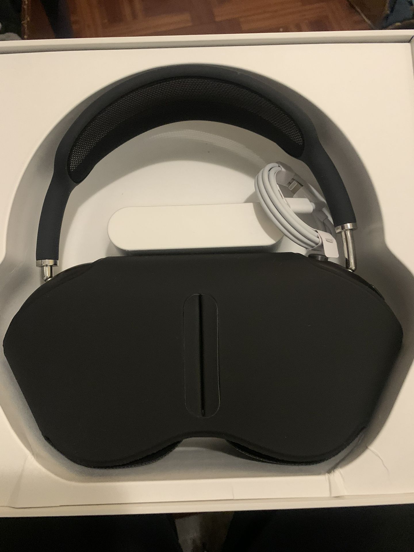AirPod Max Midnight