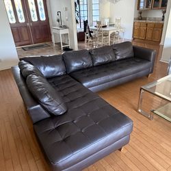 🔥 Modern Brown Leather Sectional Couch – Clean & Comfortable 🔥