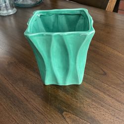 Nice Green Ceramic Pot