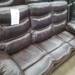 🥏LEATHER RECLINING SOFA AND LOVESEAT 