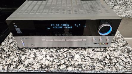 Harman Kardon AVR335 stereo/surround receiver