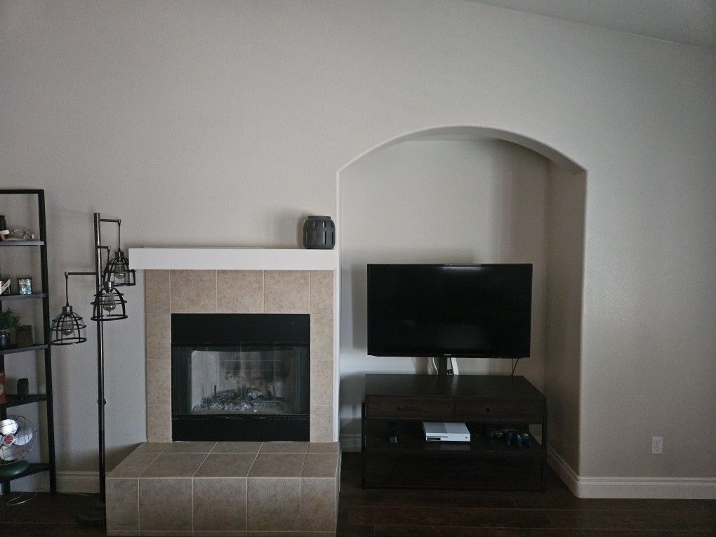TV Stand With Mounting Bracket And 55 INCH Samsung