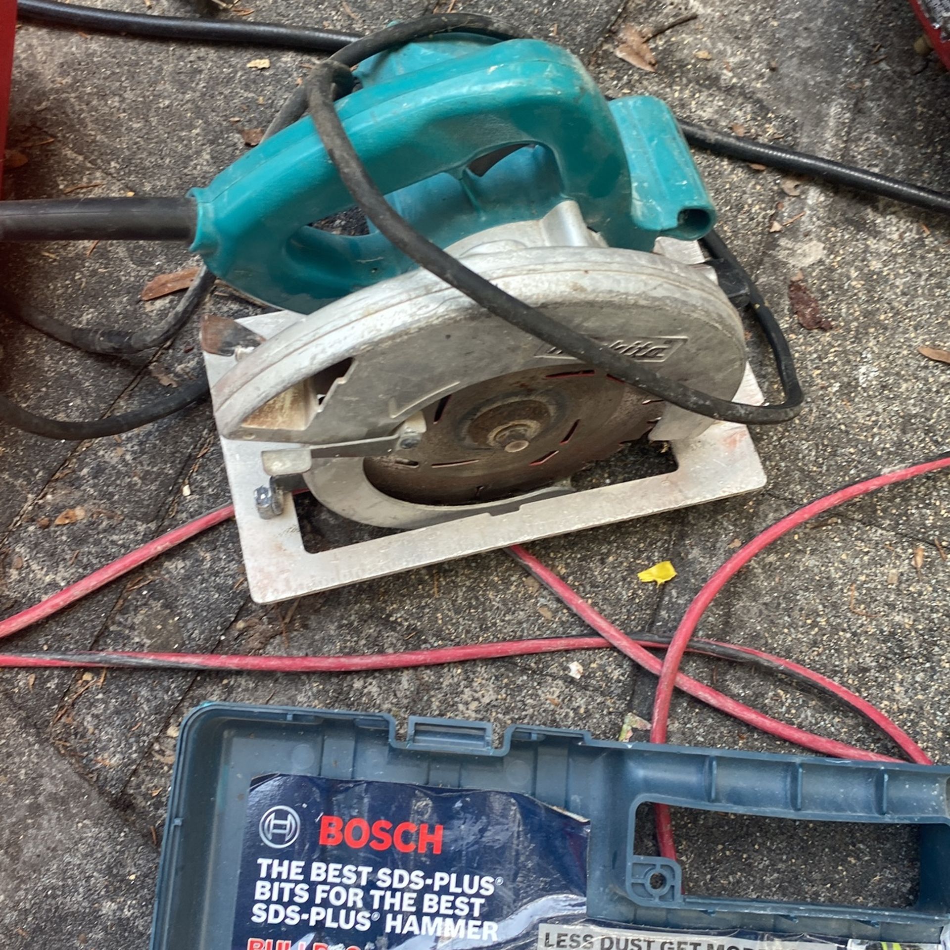 Makita