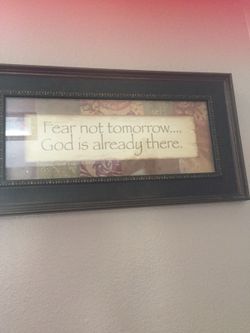 Kirkland wall decoration