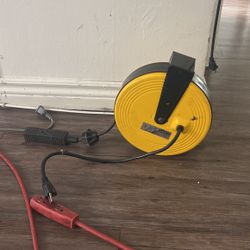 Bayco FL-800 Carrete Retráctil Del Cable de Extensión de Triple Toque