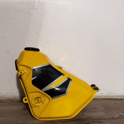 2001 Suzuki drz 400 gas tank 