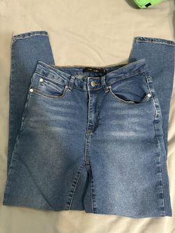 Tahari High Rise Jeans Size 4P